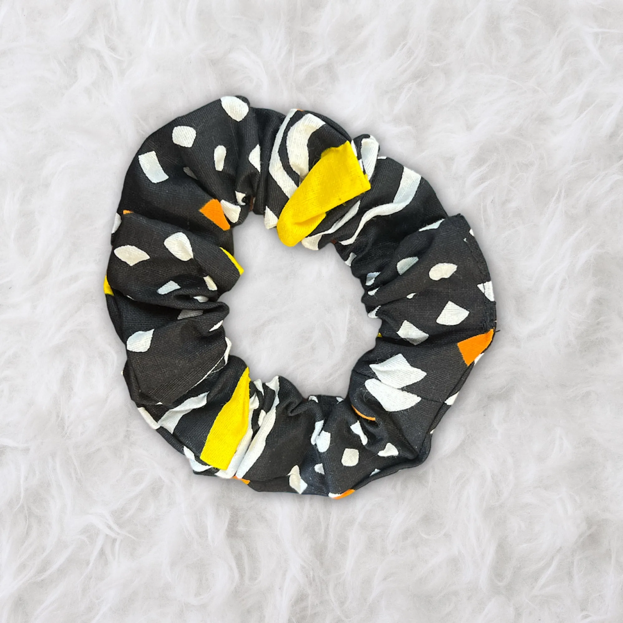 African print Scrunchie - Hair Accessories - Black