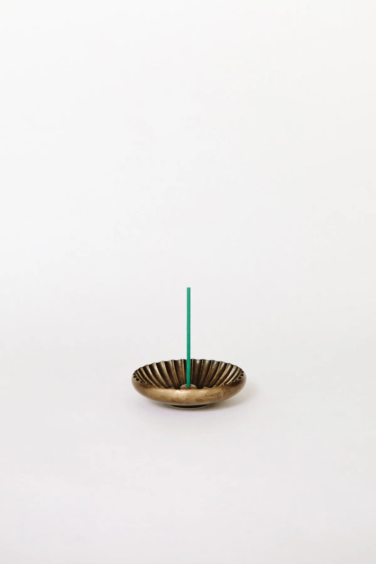 Chrysanthemum Incense Stand - Golden Brown