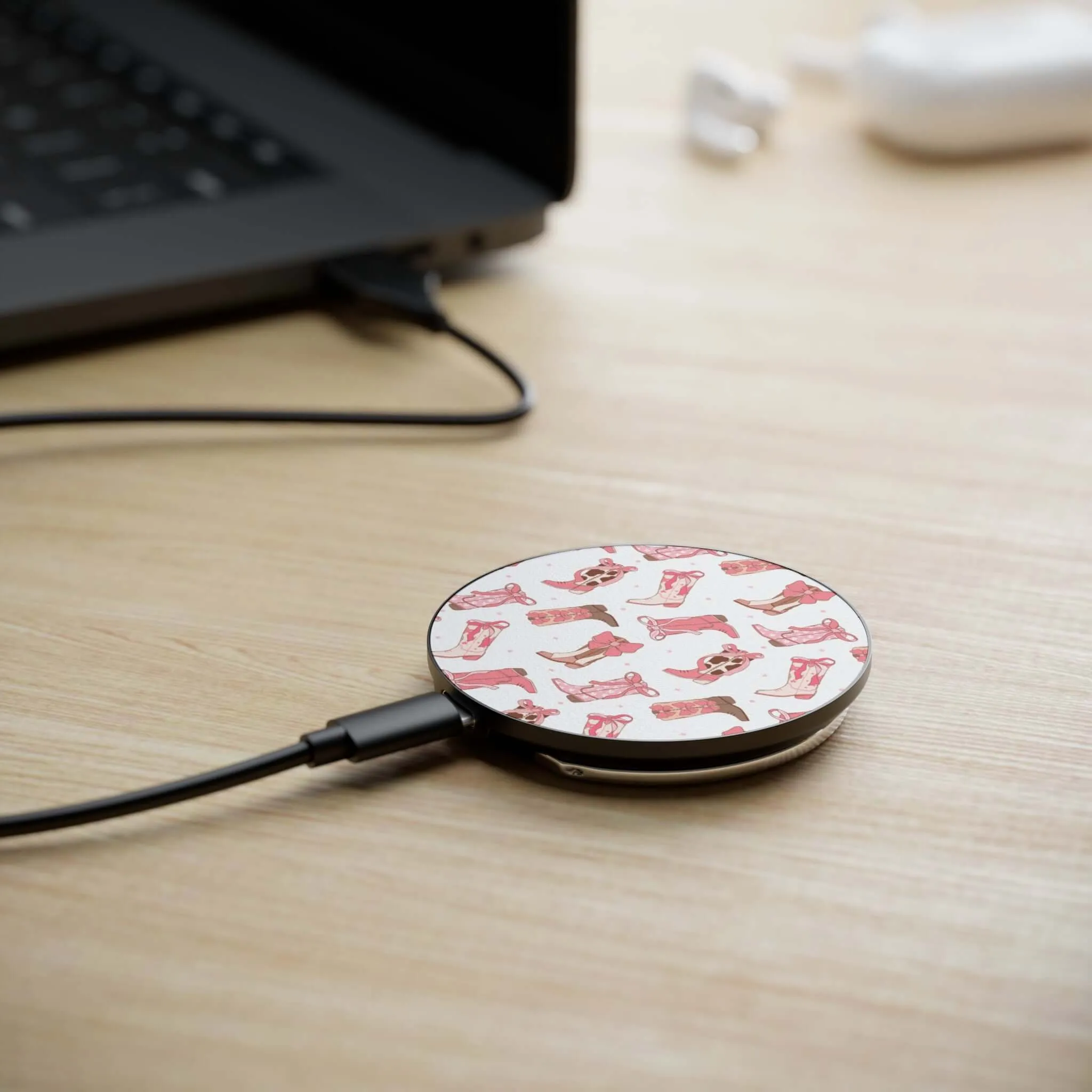 Cowgirl Bows | Wireless Charger