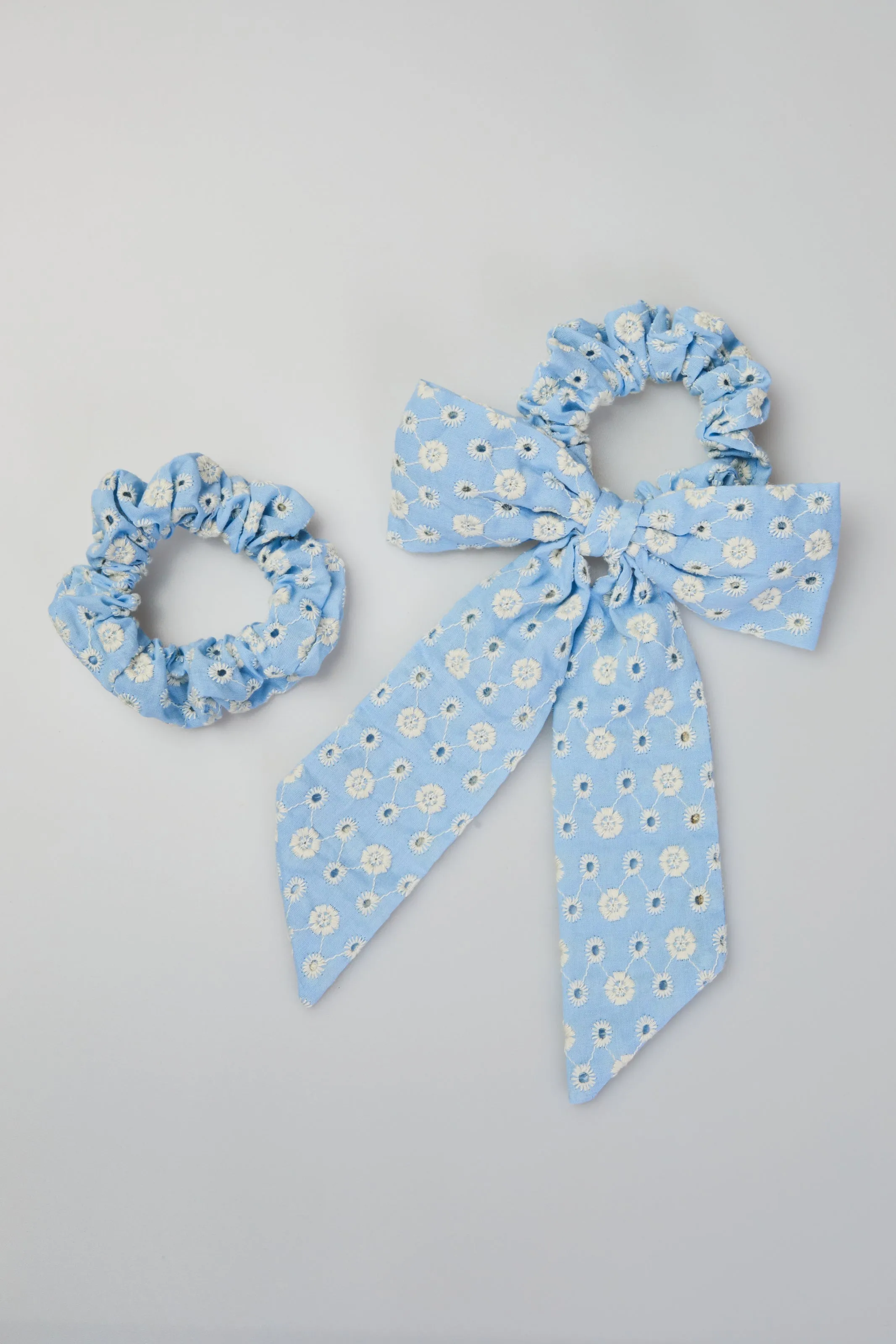 Ellie Eyelet Bow Scrunchie Pair