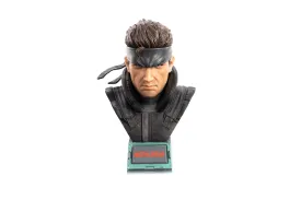 First 4 Figures Metal Gear Solid Solid Snake Life-Size Bust