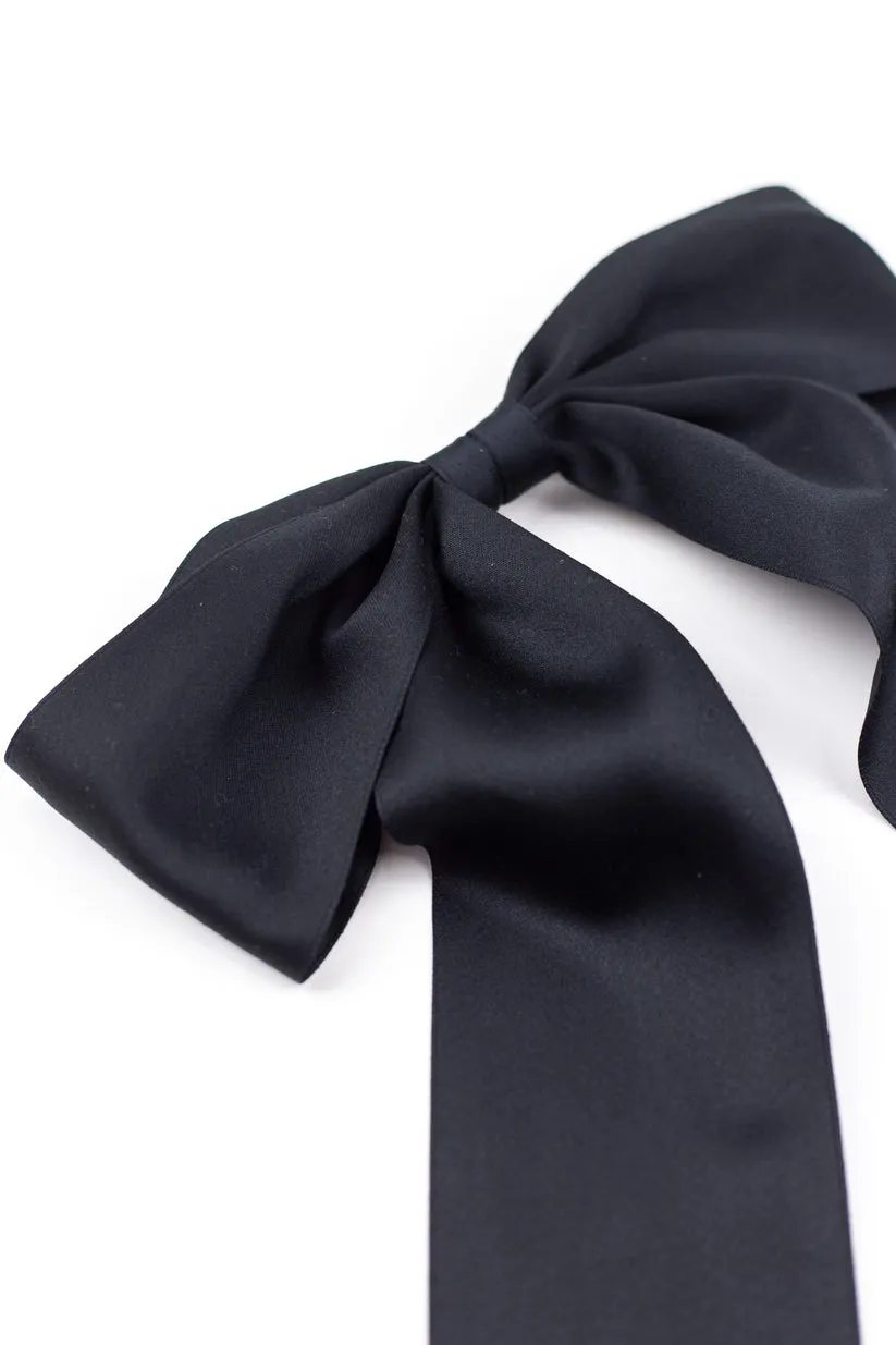 Grace & Grandeur - Oversized Bailee Matte Satin Bow Barrette Black