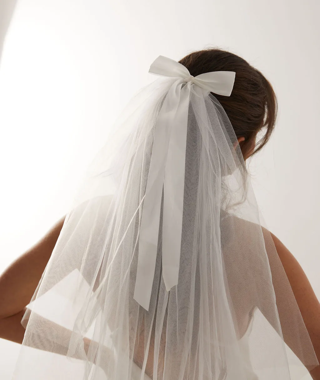 Layered Tulle Veil - White