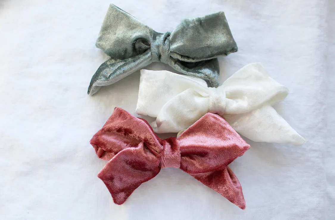 Little Rose Bow Set