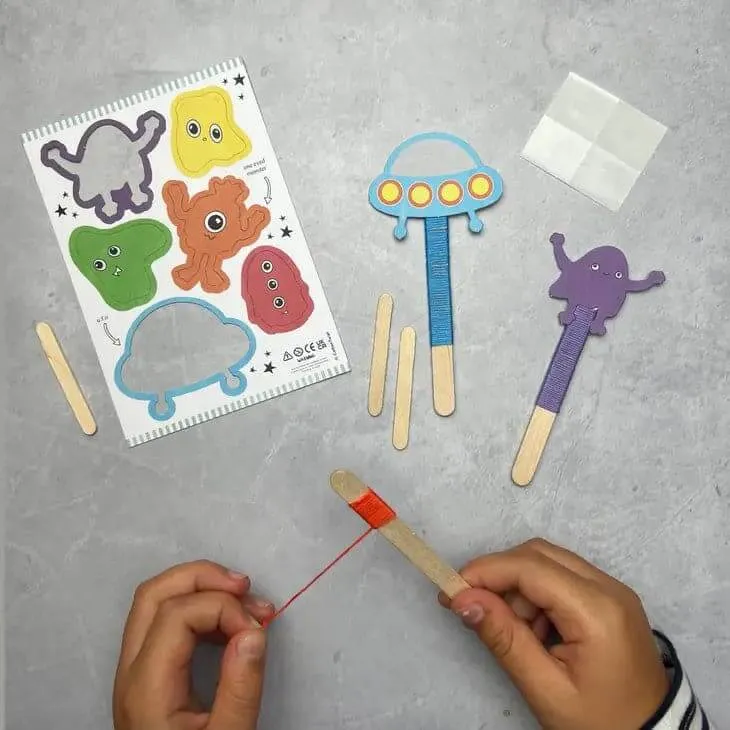 Make your own Space Monster Puppets Craft Set