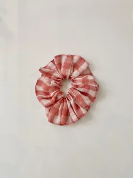 Medium Scrunchie in Pinky Red Gingham