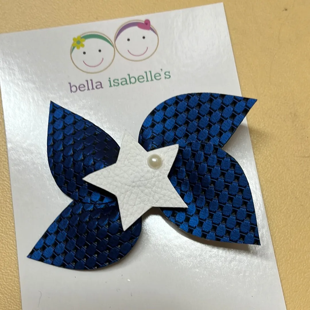 Pinwheel bow with star