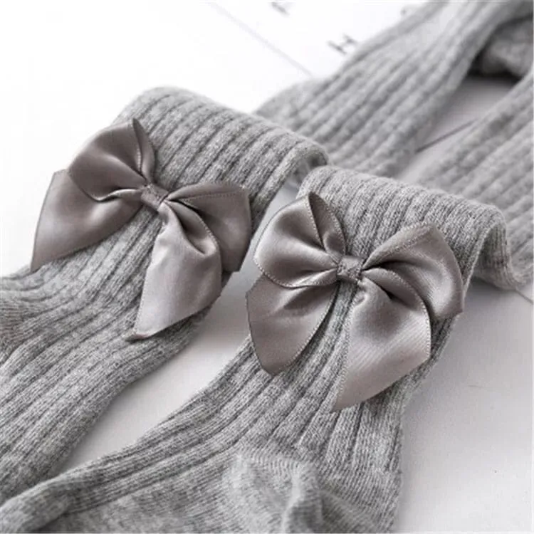 Ribbed Tights with Bows