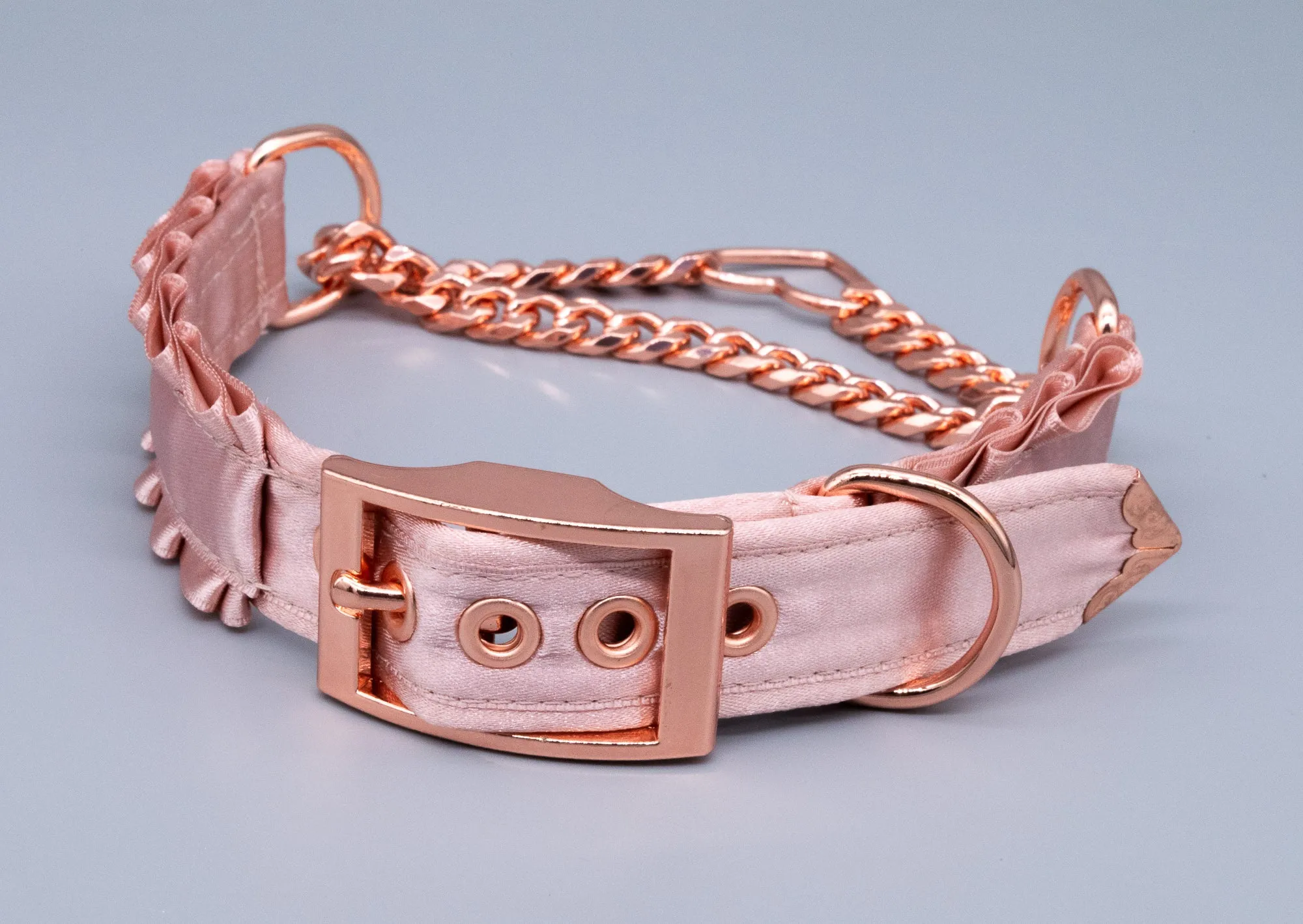 Rose Gold Petite Heart Ring Martingale Collar