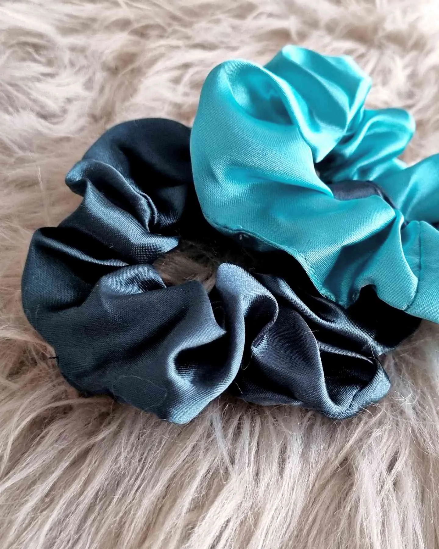 Scrunchie Silk Satin Set 2 Azul | Hechos a mano