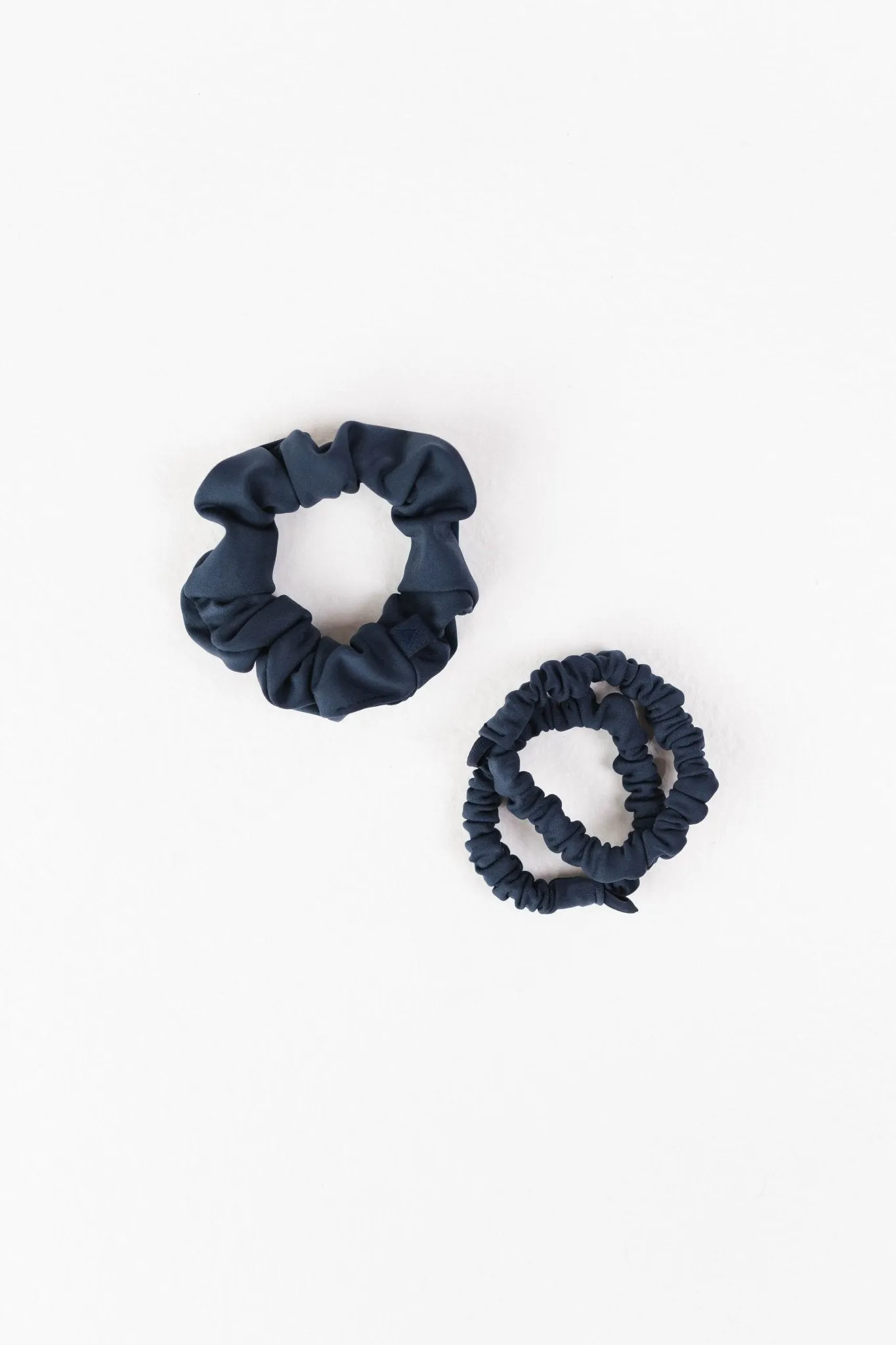 Vital Scrunchie 3 Pack - Navy