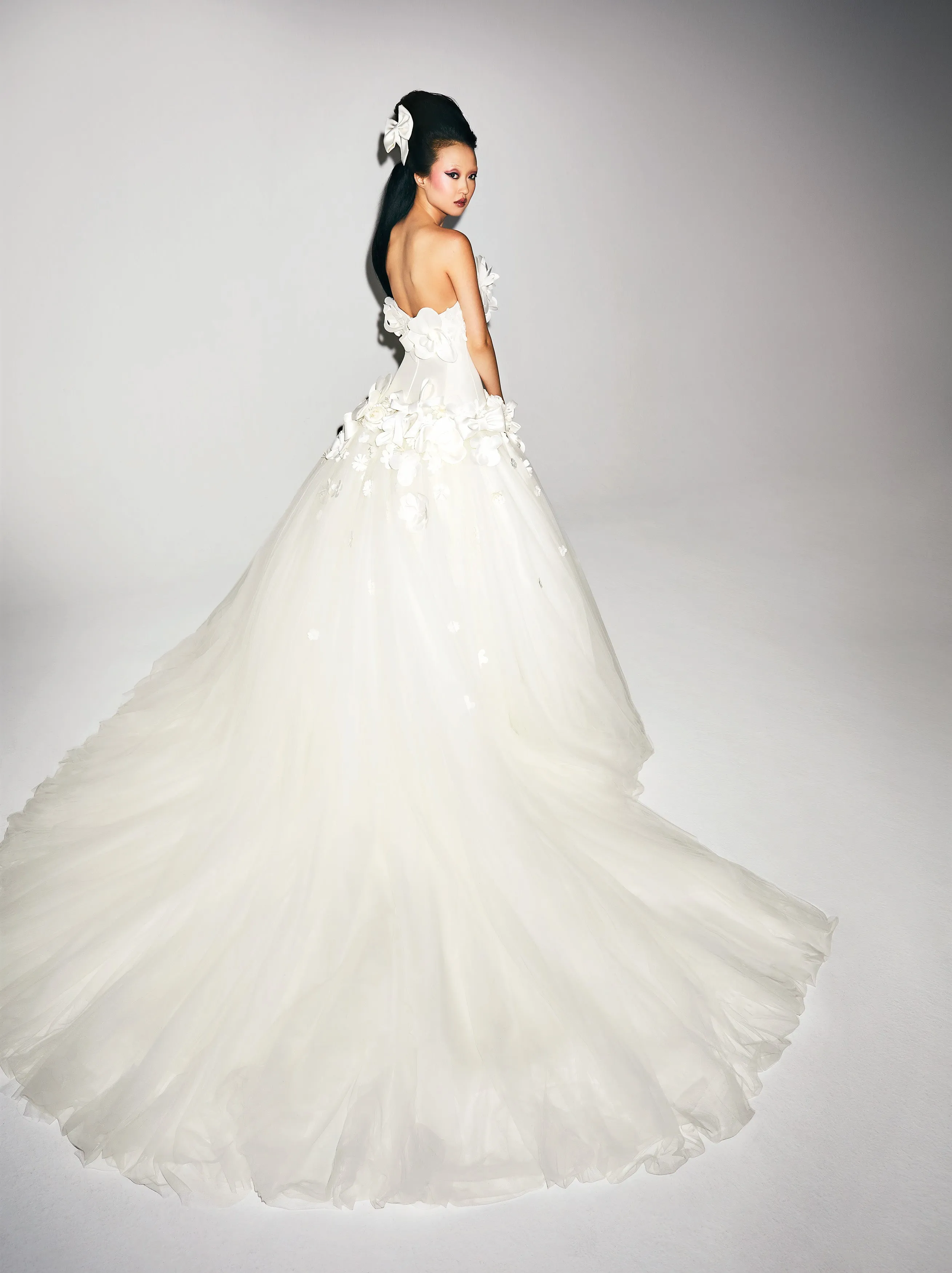 VRM345 - ABUNDANCE FANTAISIE GOWN